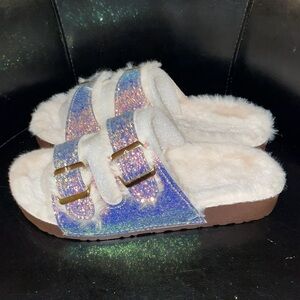 H2K  Size 8
New no tags NWOT